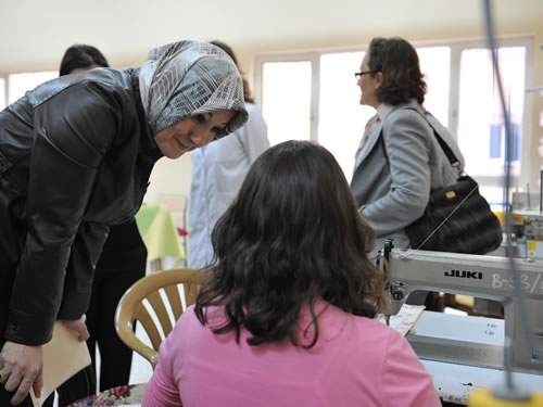 Bayan Gül, Tutuklu ve Hükümlülerin Cezaevindeki Çocuklarını Ziyaret Etti